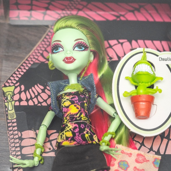Monster High Venus Mcflytrap G1 - Picture 5 of 5
